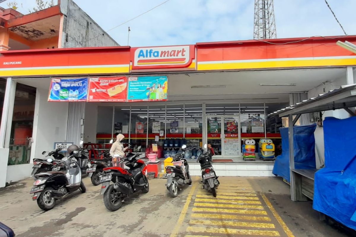 Warung Kopi di Jalan Ir Juanda: Saingan Rival Saat Citimall Datang